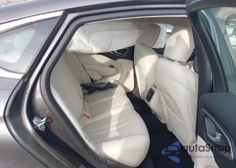 2016 Chrysler 200 Limited из США, поврежденный, VIN 1C3CCCAB8GN109202